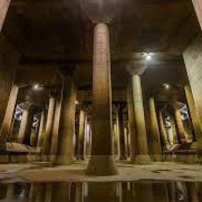 टोक्यो शहर के ज़मीन के नीचे दुनिया की सबसे बड़ी बाढ़ निकासी व्यवस्था है